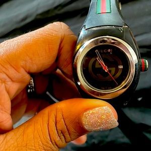 Women’s Authentic Gucci watch